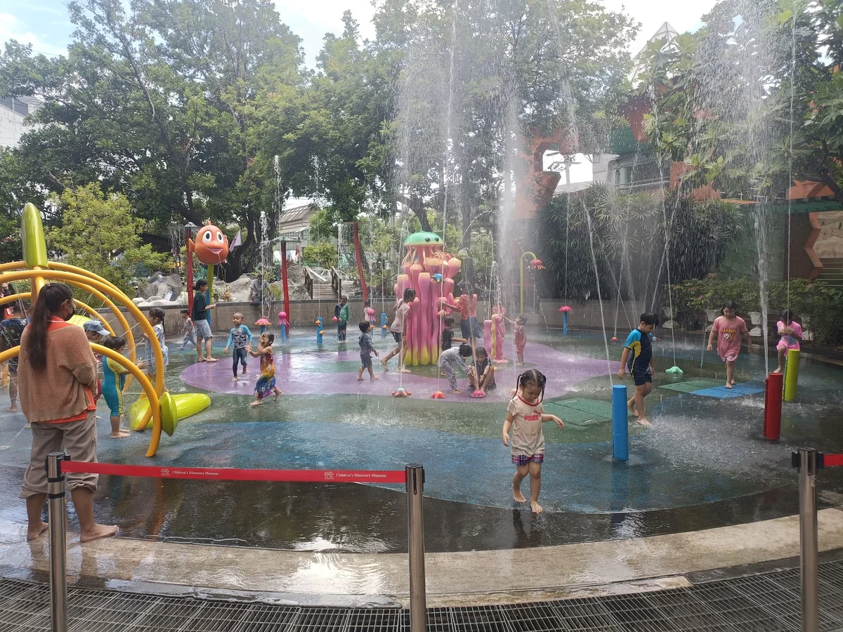 Outdoor water spray area at Children's Discovery Museum Bangkok